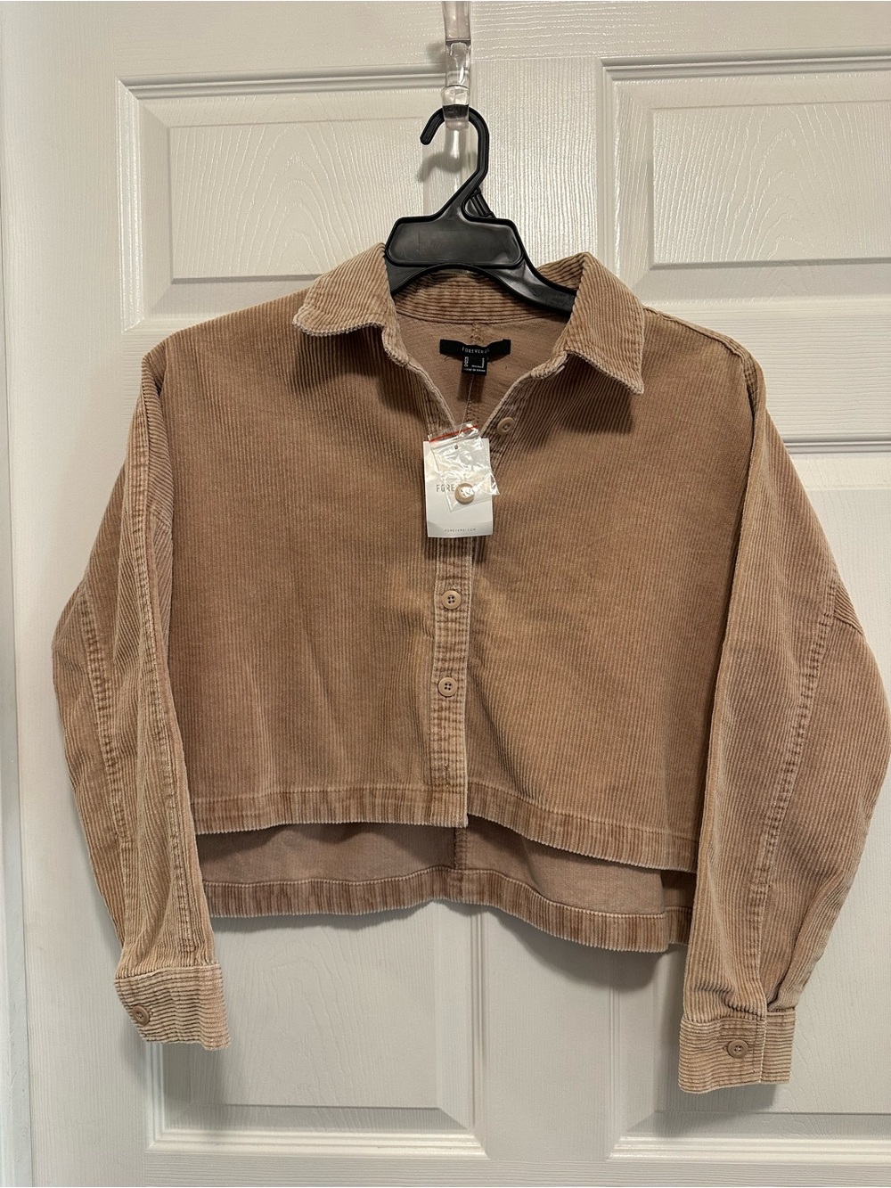 Forever 21 Corduroy Cropped Jacket Shirt Shacket Tan Beige Womens Size Small NWT
